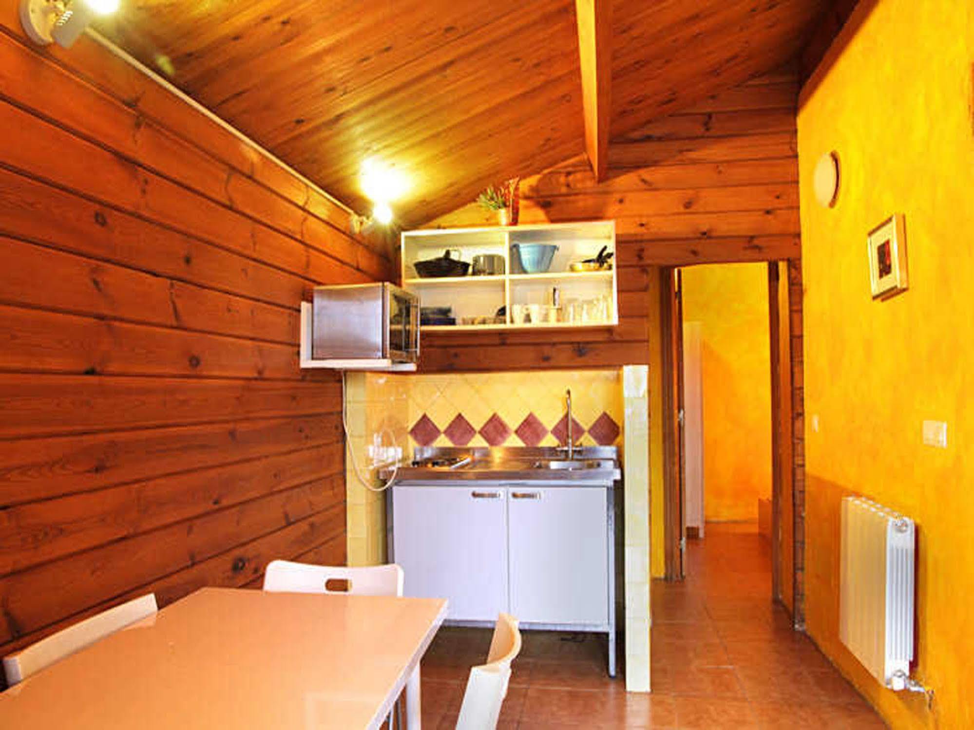 Fuente Del Lobo Glamping & Bungalows - Adults Only Pinos Genil Dış mekan fotoğraf