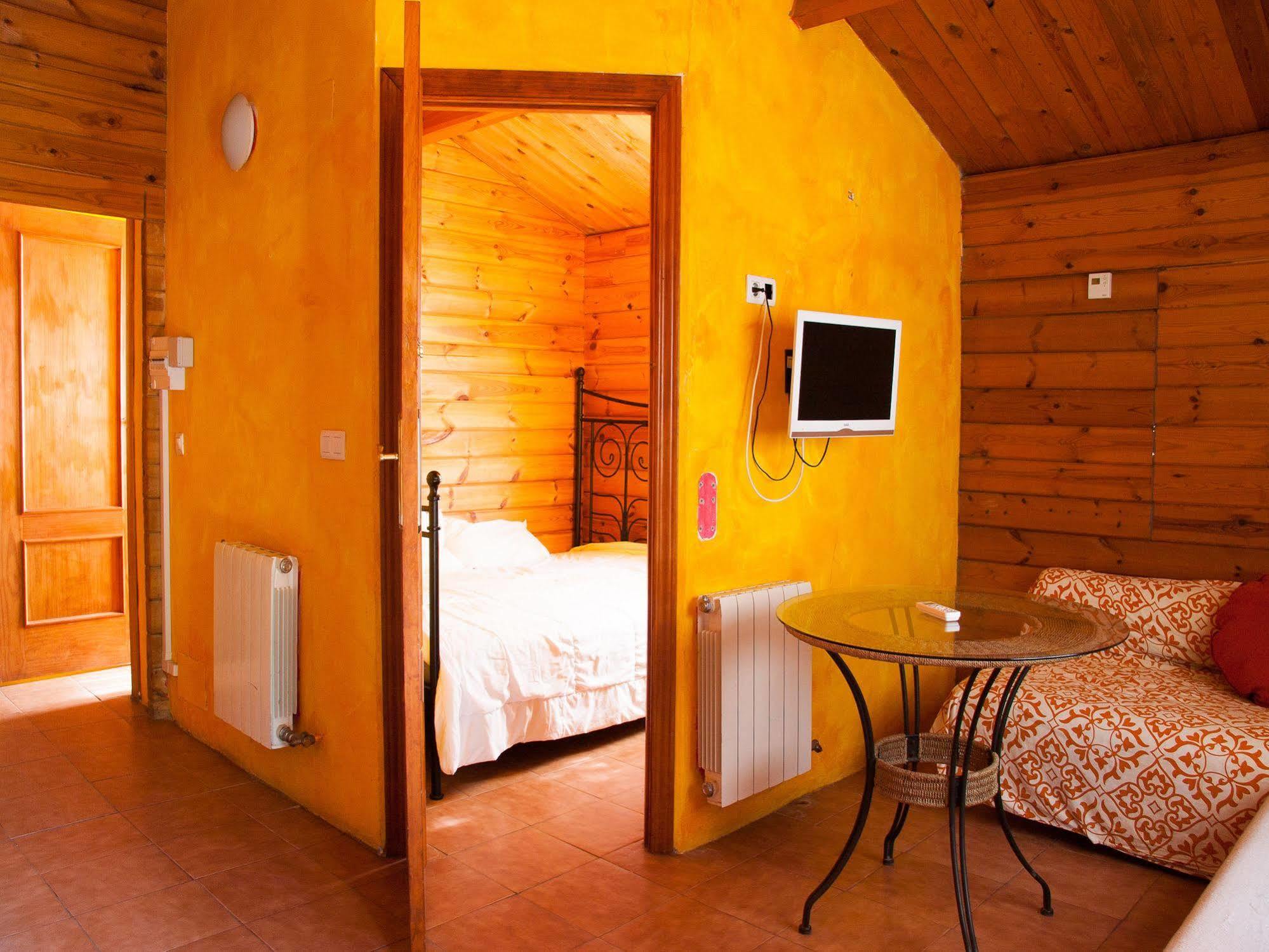 Fuente Del Lobo Glamping & Bungalows - Adults Only Pinos Genil Dış mekan fotoğraf